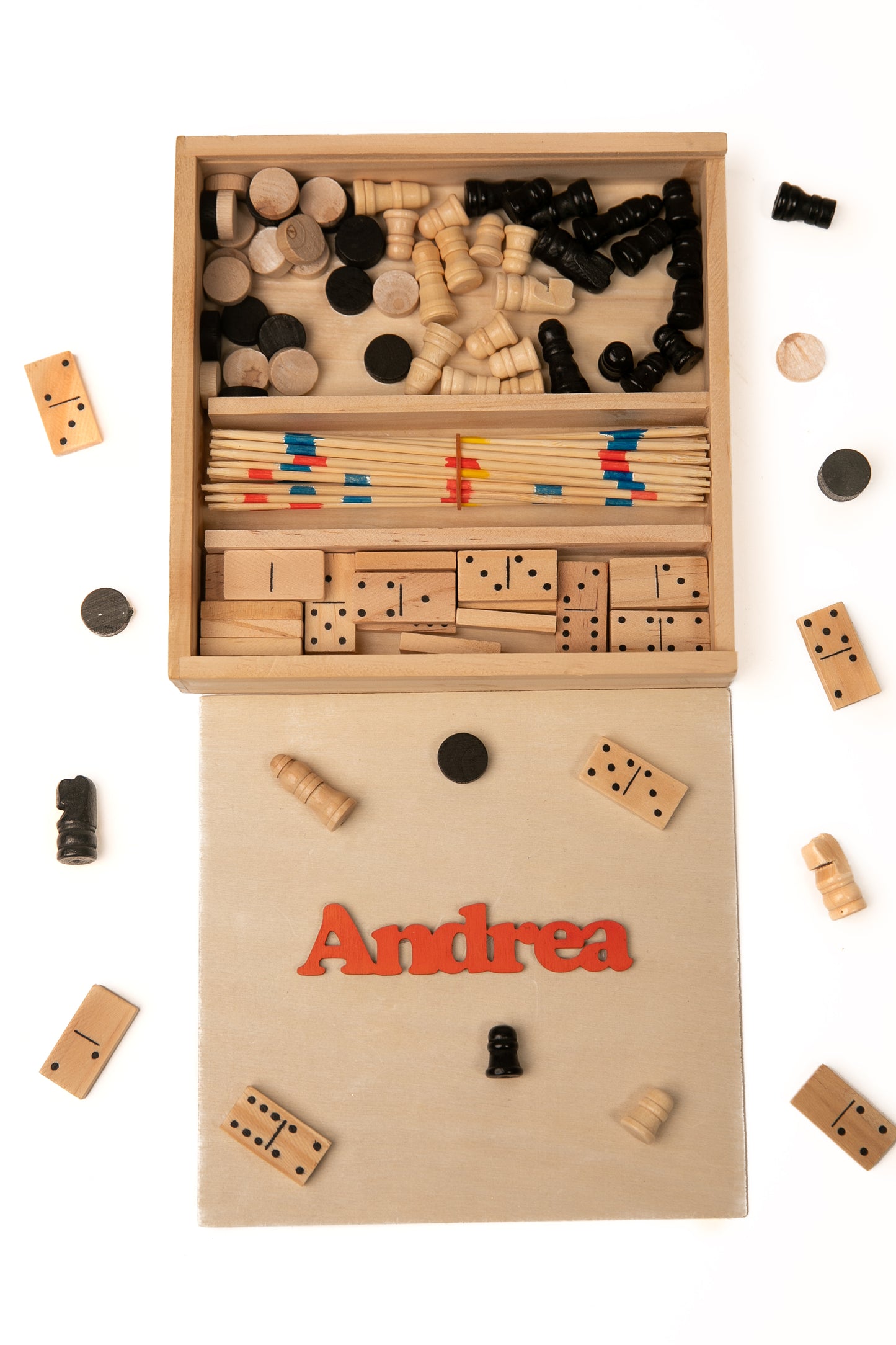 Caja de juegos de mesa personalizada — Madera grabada con nombre